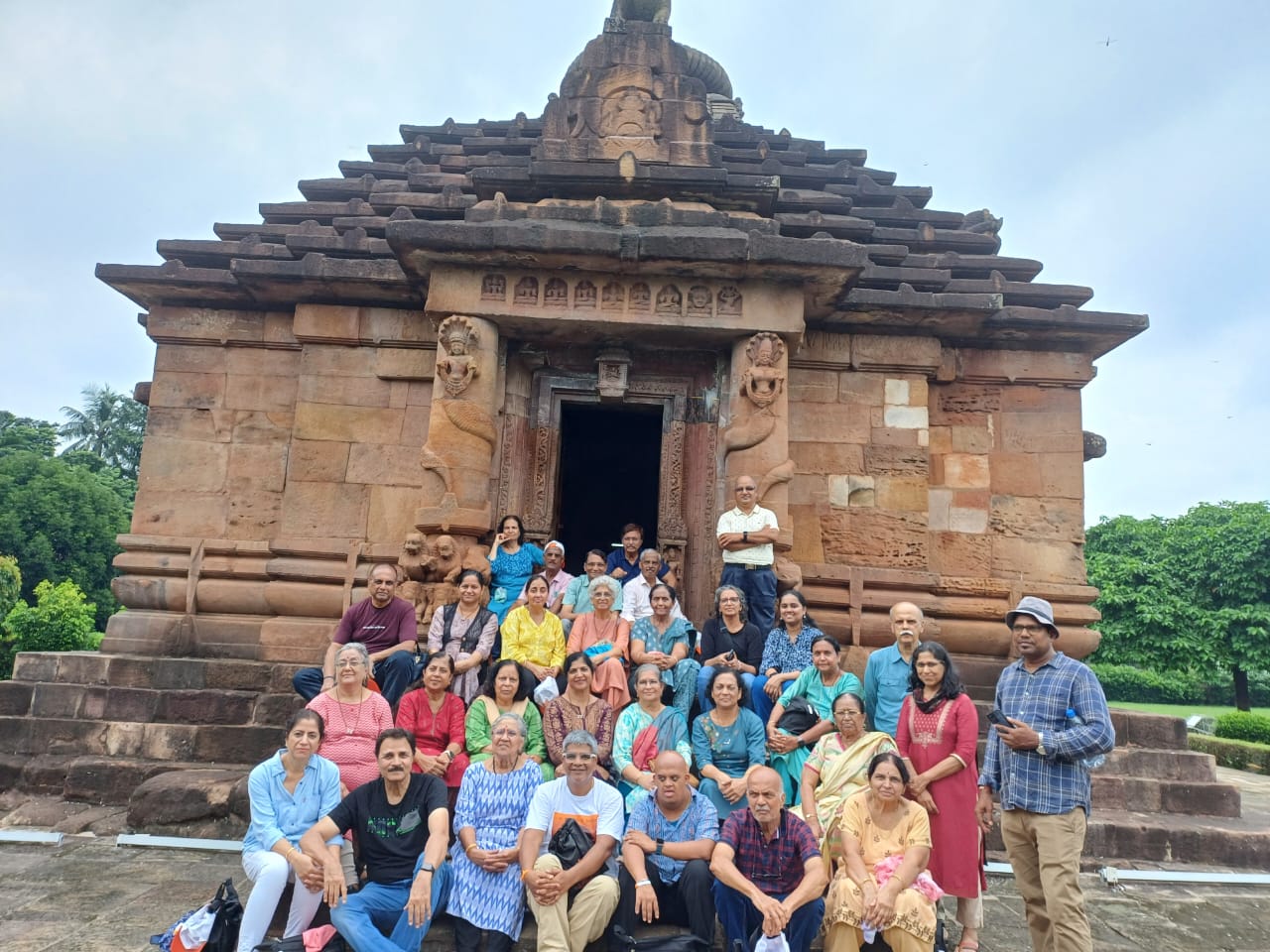 trippadventure1's tweet card. Discover Wonders of Odisha tour on this immersive 5 Nights & 6 Days tour. From the sacred temples of Bhubaneswar to the architectural marvel of the Sun Temple at Konark, and the serene beauty of...