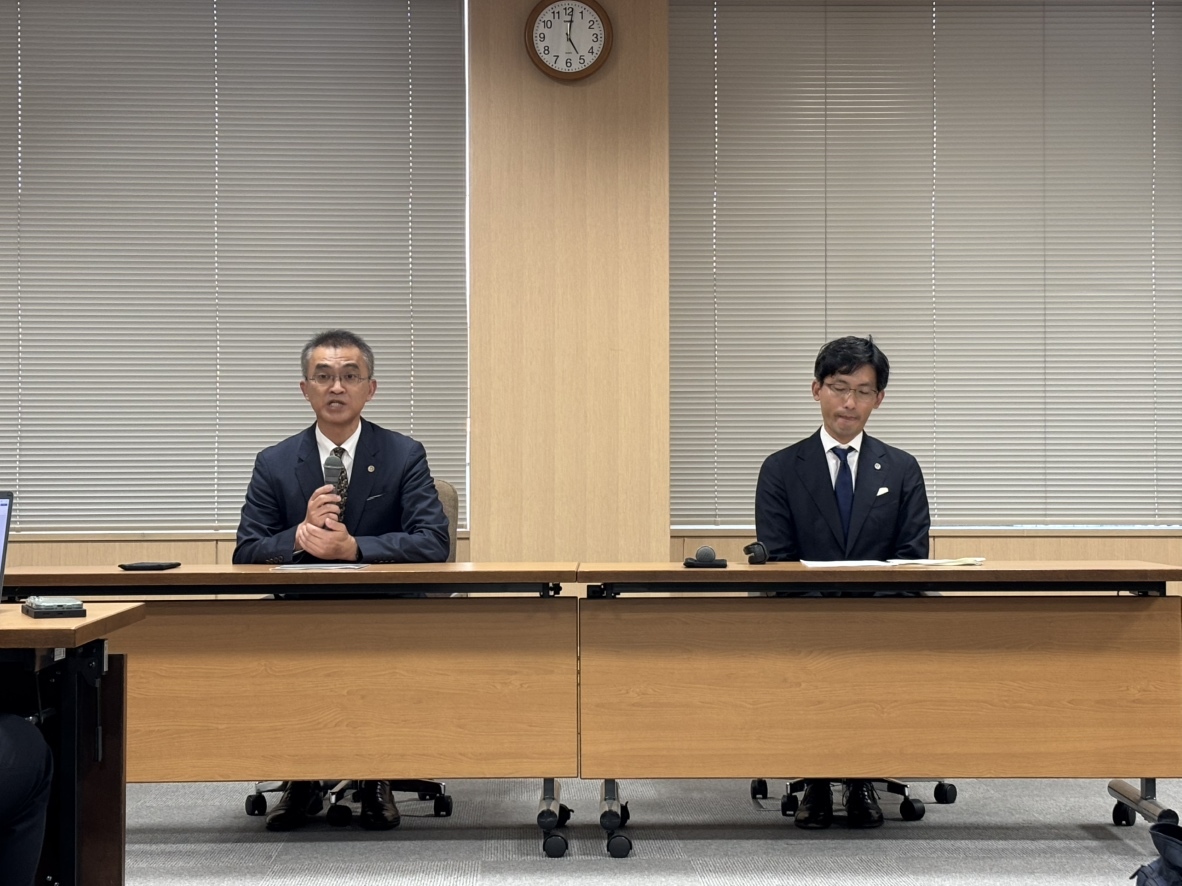 o2441's tweet card. 京都弁護士会は依頼人から預かった通帳を返却しなかったとして弁護士を懲戒処分したと発表しました。 依頼人の口座からは約650万円が引き出され使途不明になっているということです。 業務停止10か月の懲