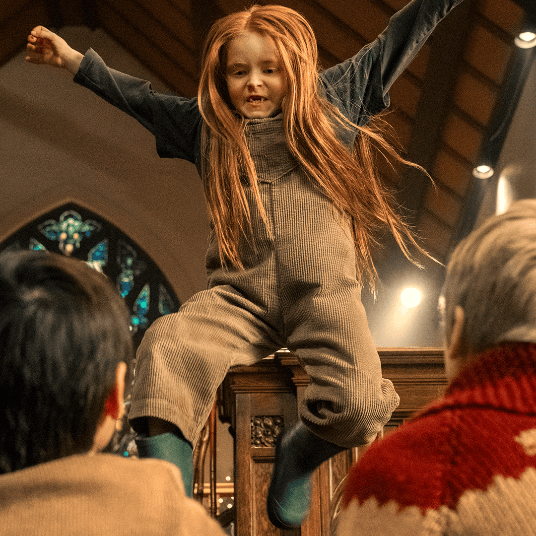 StrawberryAloe's tweet card. Mark your calendars to take time to go see the The Best Christmas Pageant Ever movie. Enter to win a $10 Amazon gift card by learning more about the movie here! #TheBestChristmasPageantEverMIN...