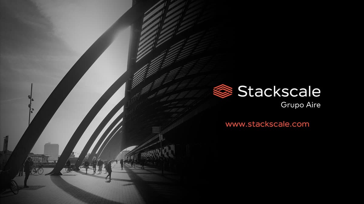 StackScale_ES's tweet card. Disfruta de baja latencia y alta disponibilidad en nuestros data centers en Ámsterdam, donde alojamos nuestras soluciones cloud y bare-metal.