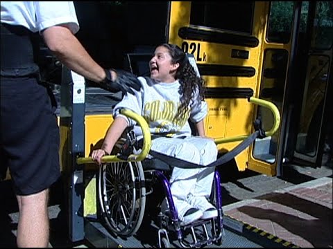 dos_network's tweet card. Going To School - Ir a la Escuela - FULL MOVIE