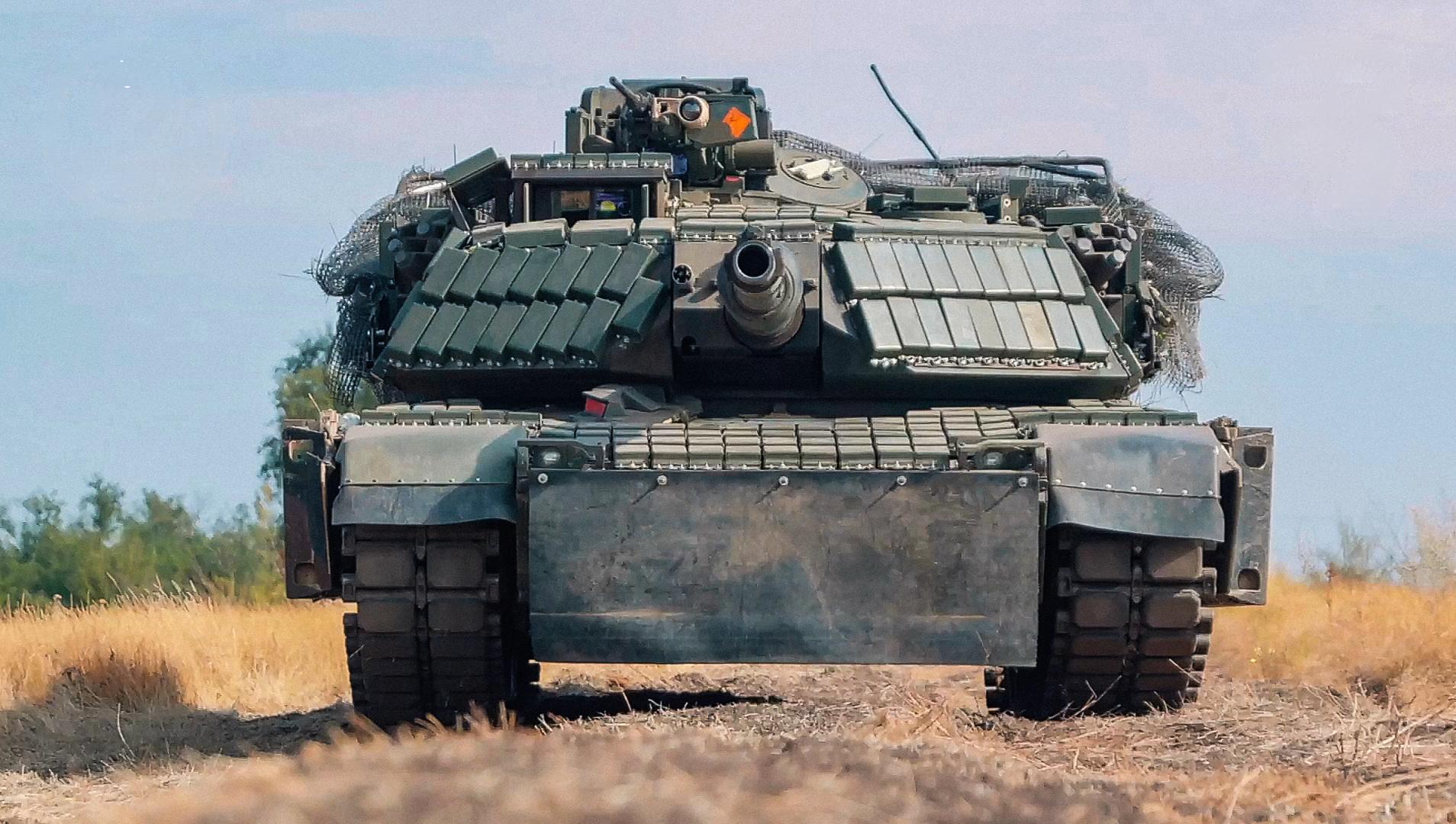 militarnyi's tweet card. The tank unit of the 425th Assault Regiment Skala has received M1 Abrams tanks, becoming the second user of these vehicles in the Armed Forces of Ukraine.
