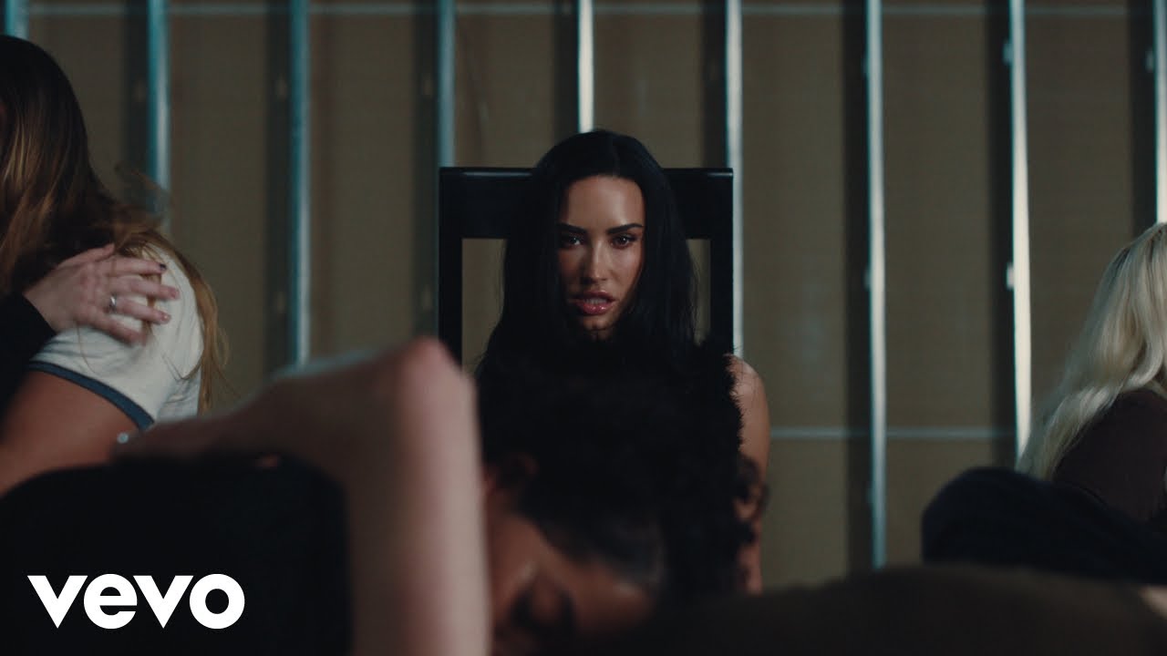 demilovatobr's tweet card. Demi Lovato - Kiss (Official Music Video)