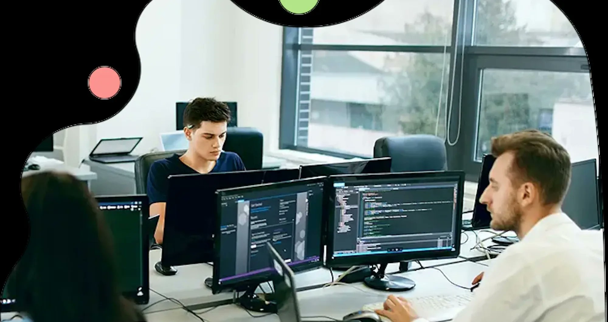 codeit365's tweet card. In addition to requiring a swift response to changing market demands, businesses also need to ensure the dependability and readiness of their applications. These two requirements impose a lot of...