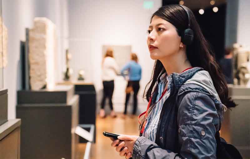 ngxinteractive's tweet card. Audio guides certainly aren’t new to the museum scene. In fact, the idea of providing pre-recorded commentary on exhibits has been used for as long