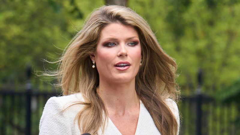 _SmokeyGirl25's tweet card. Attorney General Pam Bondi was caught off guard Thursday when President Donald Trump’s handpicked US attorney, Lindsey Halligan, secured New York Attorney General Letitia James’ indictment from a...