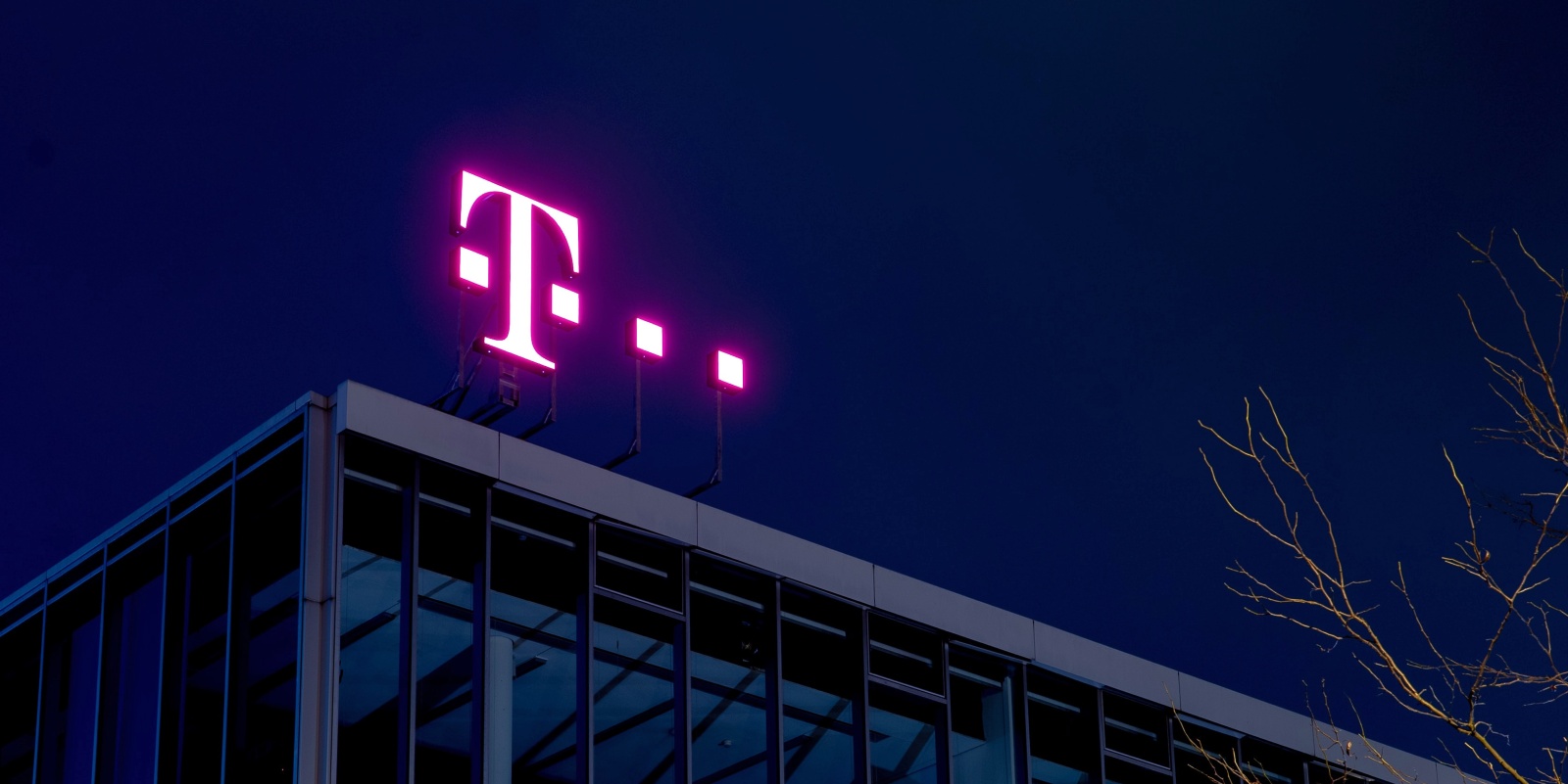 BleepinComputer's tweet card. T-Mobile confirmed that recent reports of a new data breach are linked to notifications sent to a "very small number of customers" that they fell victim to SIM swap attacks.