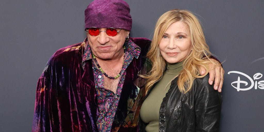 ChrisFHJordan's tweet card. Steven Van Zandt created TeachRock. which does not teach music but uses music history as a frame of reference for other lessons.