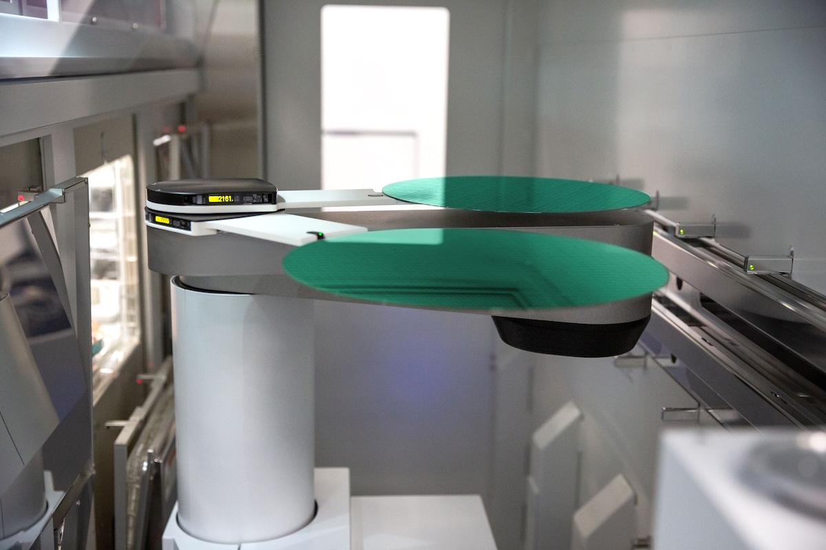 SemiEngineering's tweet card. Chinese site licenses for chip equipment; HBM4; Arteris CEO; Natcast layoffs; ASML's big AI investment; AI data center risks; critical minerals; Intel's leadership changes; MLPerf results; DRAM...