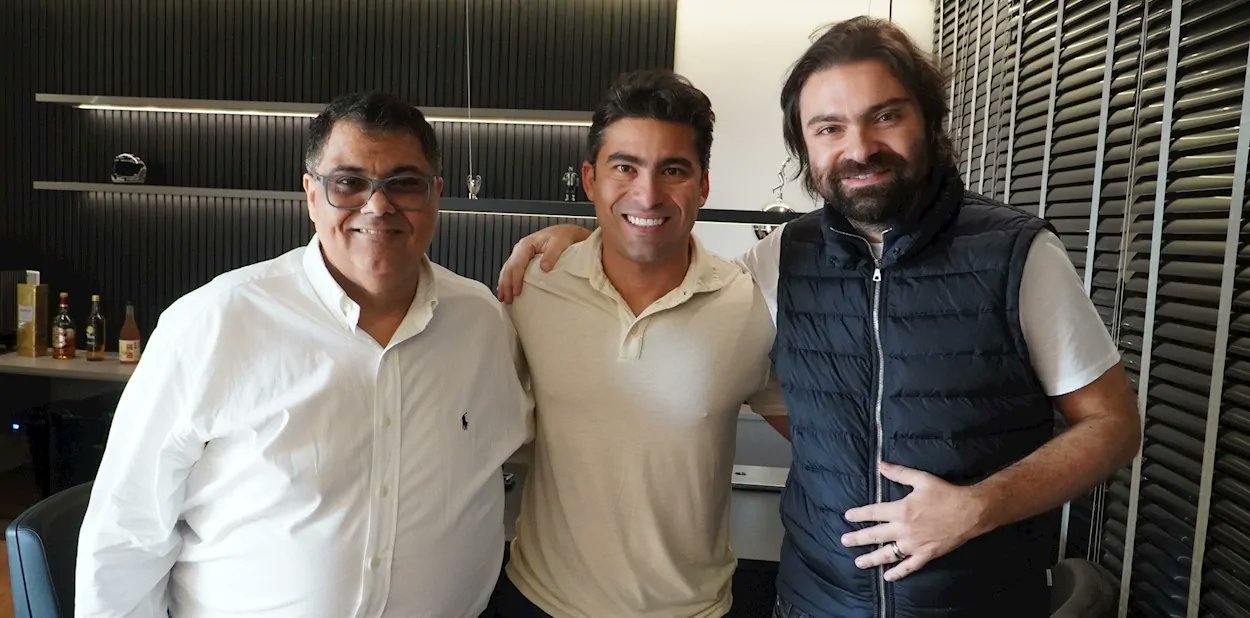 fogonarede's tweet card. Um grupo de conselheiros do Botafogo encaminhou à SAF uma lista com 30 questionamentos que serão respondidos pelo CEO Thairo Arruda