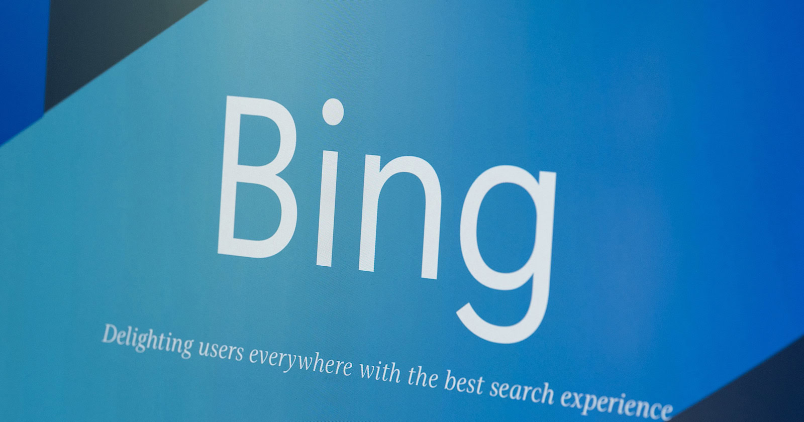 IgnitingB's tweet card. Microsoft launched a new Bing Places with a recommendation tool, faster Google Business Page import, and automatic migration for existing users.