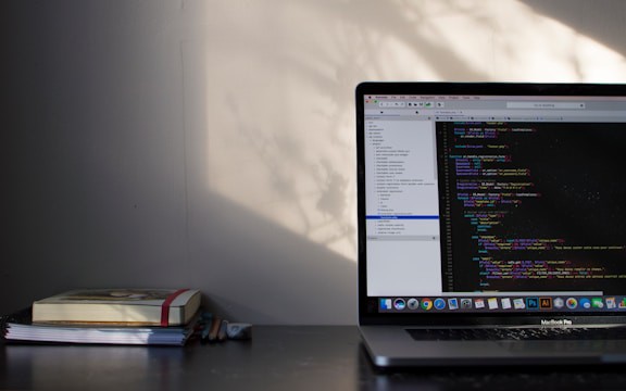 anasdevdev's tweet card. An introductory tutorial for Java developers on writing AI-infused applications using Quarkus with LangChain4j. You don't need Python to write AI apps.
