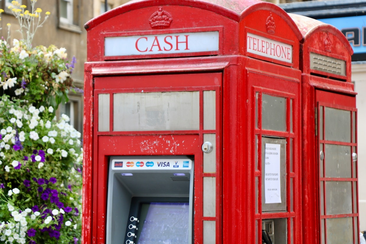 Bicknelladviser's tweet card. More than half of UK small businesses (57%) predict rising costs over the next 3 months. We share four ideas to help small businesses reduce the impact of high costs and inflation. #spendmanagement...
