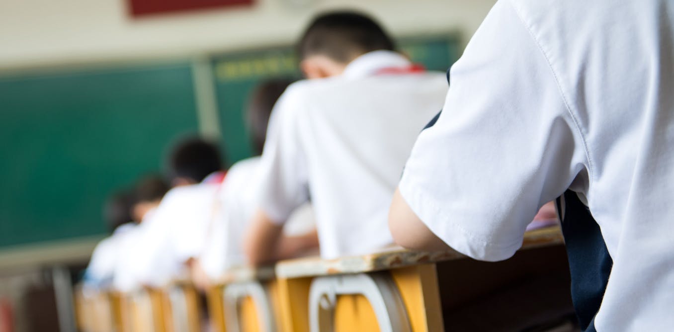 algorithmik's tweet card. Technology that wouldn’t look out of place in a Hollywood spy movie is being marketed at students to help them cheat in exams.