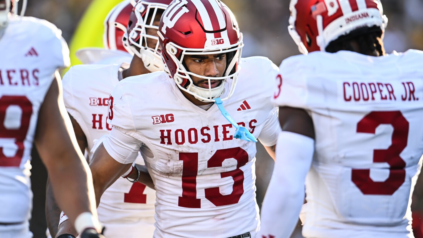 CFFroton's tweet card. No. 7 Indiana Hoosiers at No. 3 Oregon Ducks Game Preview