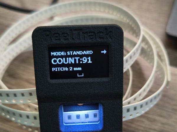 Hacksterio's tweet card. ReelTrack quickly counts out SMD components on reels.