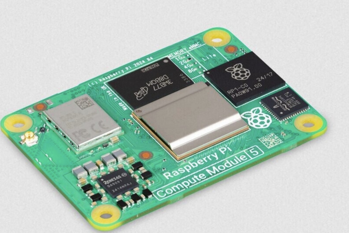Geeknetic's tweet card. Lo nuevo de la compañía creadora de los pequeños PCs de bolsillo Raspberry Pi es el Raspberry Pi Compute Module 5, un diseño modular basado en la Raspberry Pi 5 que integra procesador, memoria,...