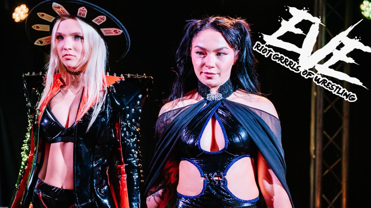 ProWrestlingEVE's tweet card. AEW Julia Hart & Sky Blue vs Safire Reed & Millie McKenzie - EVE x...