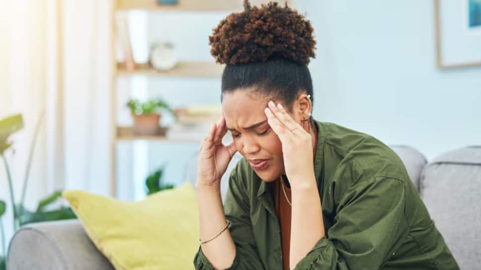 ZeeNewsEnglish's tweet card. Not every headache is just a migraine. Neurologists warn that some types of headaches, especially sudden, severe, or unusual ones, can signal life-threatening conditions like stroke, aneurysm, or...