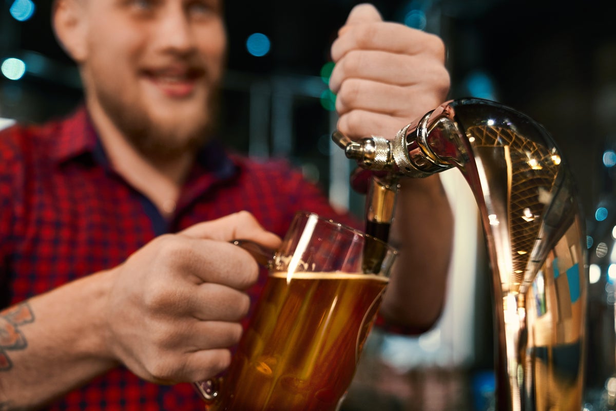 IndyVoices's tweet card. It isn’t just that unemployment has hit an all-time high – up 500,000 since Keir Starmer took office – businesses are being stymied by hiring freezes, the hospitality sector is increasingly reliant...