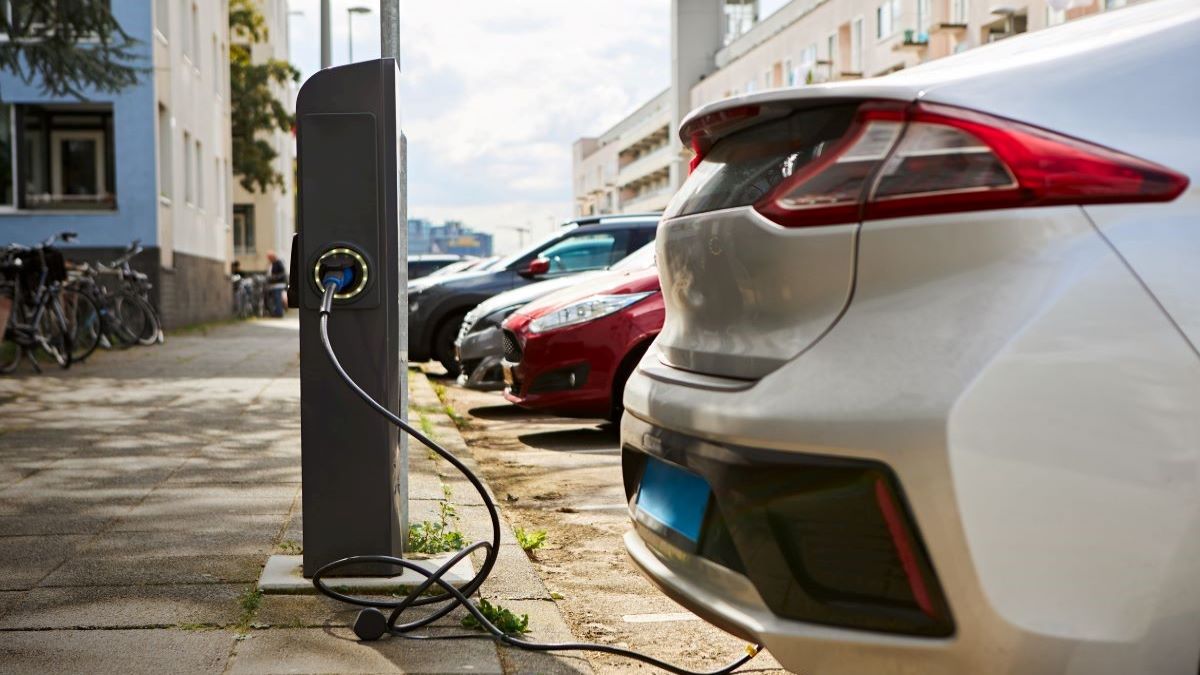 Economynext's tweet card. The flood of electric cars may be a dream come true for a well-heeled few, but do they really contribute to a cleaner environment or fill state coffers in the same way as other motorists?