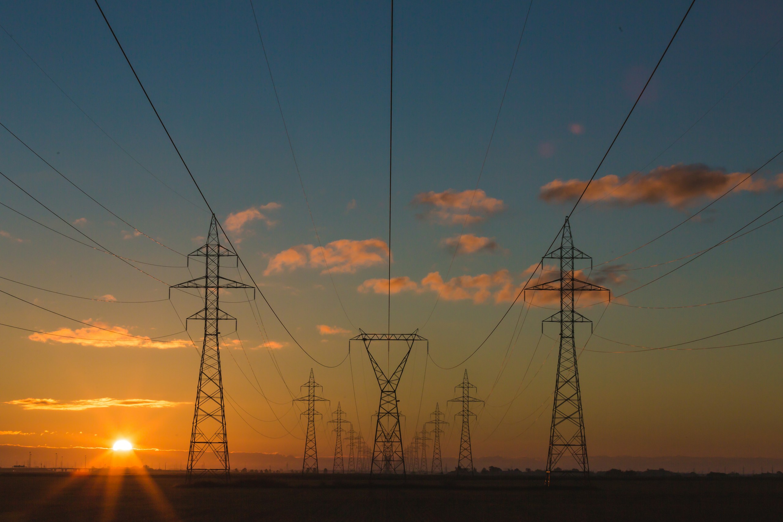 Smart_Limerick's tweet card. SIX innovative ‘energy positive’ projects are to begin in Limerick city this summer following an open call for novel energy ideas in the heart of Limerick’s Georgian Neighbourhood. The +CityxChange...