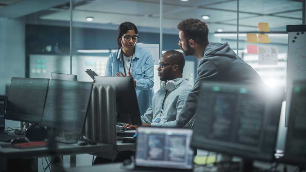 AzulSystems's tweet card. Half of organizations that use or deploy Java-based applications and infrastructure also use Java to code AI functionality, according to the Azul 2025 State of Java report.