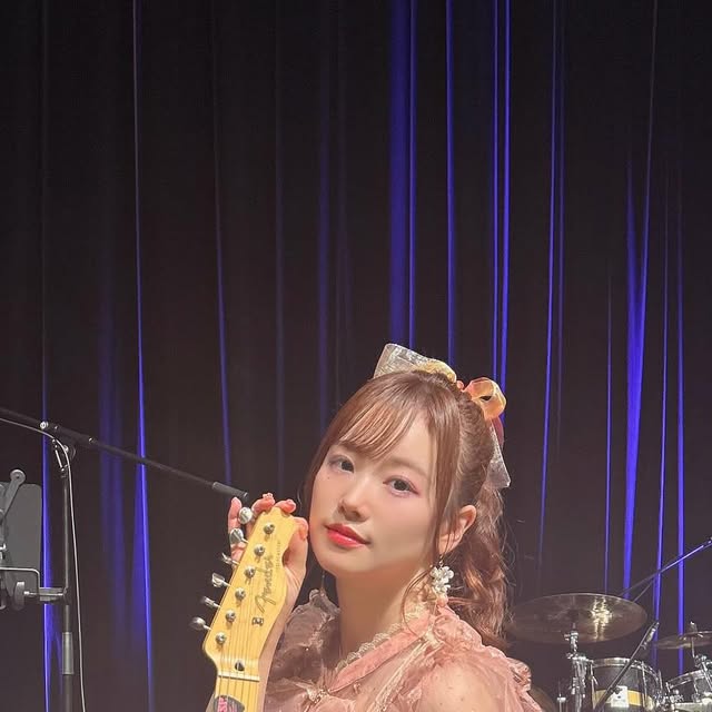 TENSHi_NO_AKUi's tweet card. 直田姫奈✿HinaSuguta (@hinahinyan_official) • Instagram photos and videos