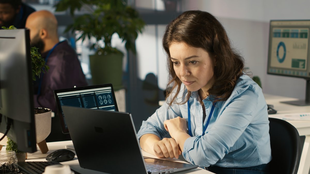 FortedLtd's tweet card. Discover how OpenText MyAviator now enables teams to securely collaborate on critical content while on the go.