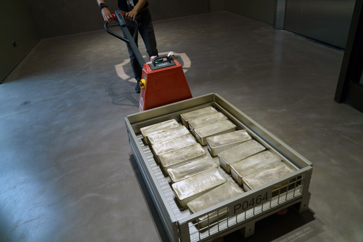 JanGold_'s tweet card. The London silver market has been thrown into turmoil by a massive short squeeze, driving prices above $50 an ounce for only the second time in history and stirring memories of the billionaire Hunt...