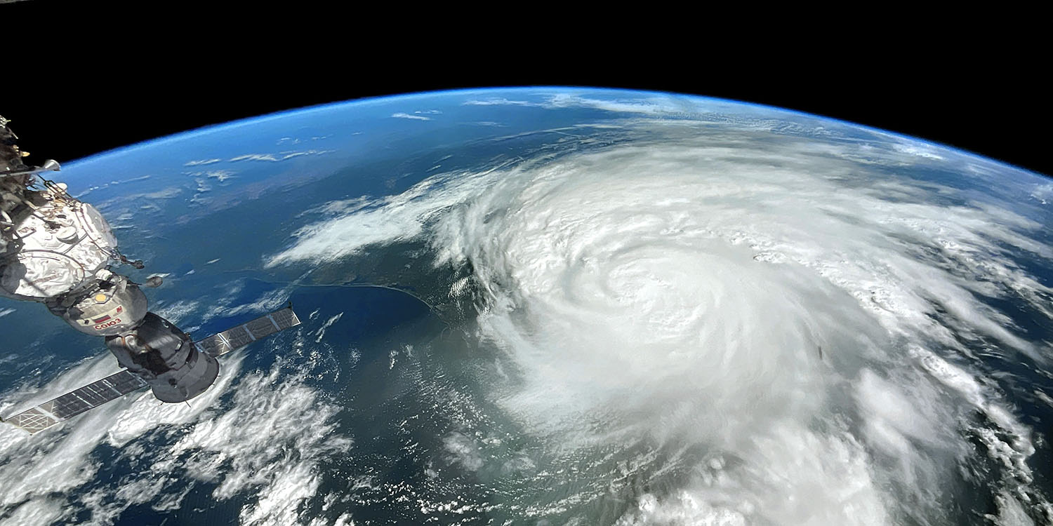 USFResearch's tweet card. A recent analysis of Hurricane Idalia led by researchers at the USF College of Marine Science demonstrates how an extensive river plume in the Gulf may have influenced the tropical storm’s rapid...