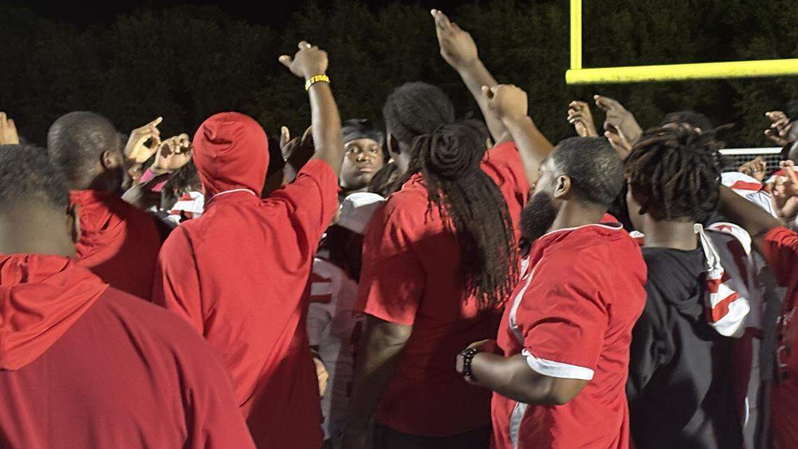 MiamiHerald's tweet card. Sophomore Zakari Johnson’s switch to quarterback sparked Plantation’s offense and could be a key for the Colonels’ push for the playoffs.