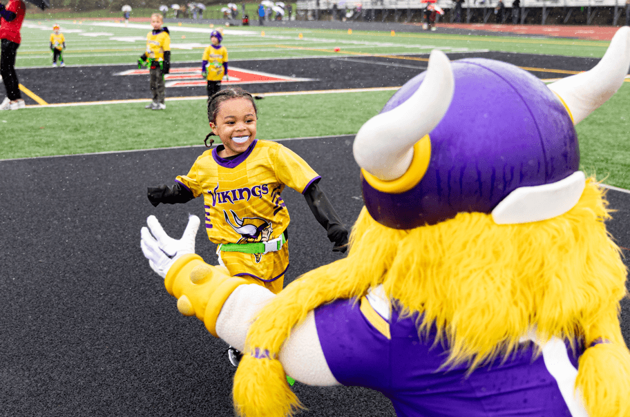 ndnsports's tweet card. The Shakopee Mdewakanton Sioux Community (SMSC)’s IndigeFit Kids campaign and the Minnesota Vikings are pleased to announce a new grantmaking partnership to expand flag football programs in Minneso...