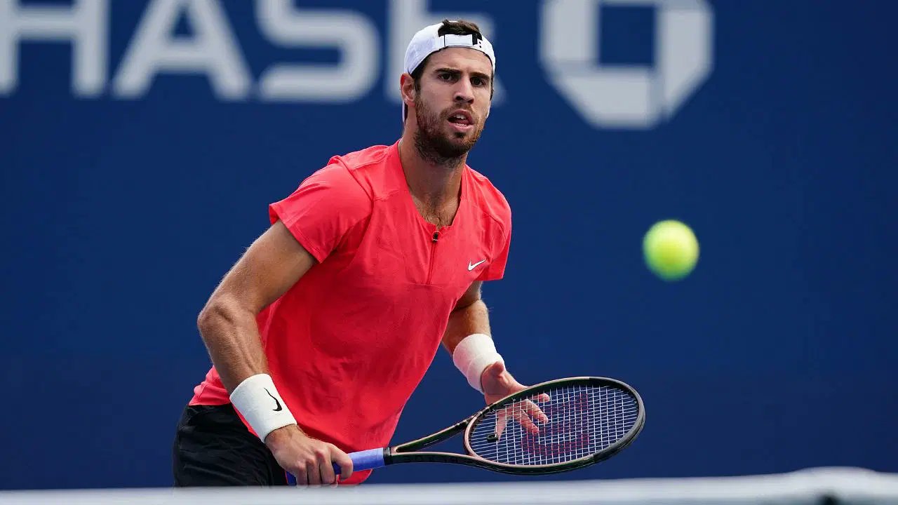 TennisConnected's tweet card. The 2025 tennis season rolls into an action-packed stretch with exciting stops on both the ATP Tour and the WTA Tour. From the fast indoor courts of Almaty,