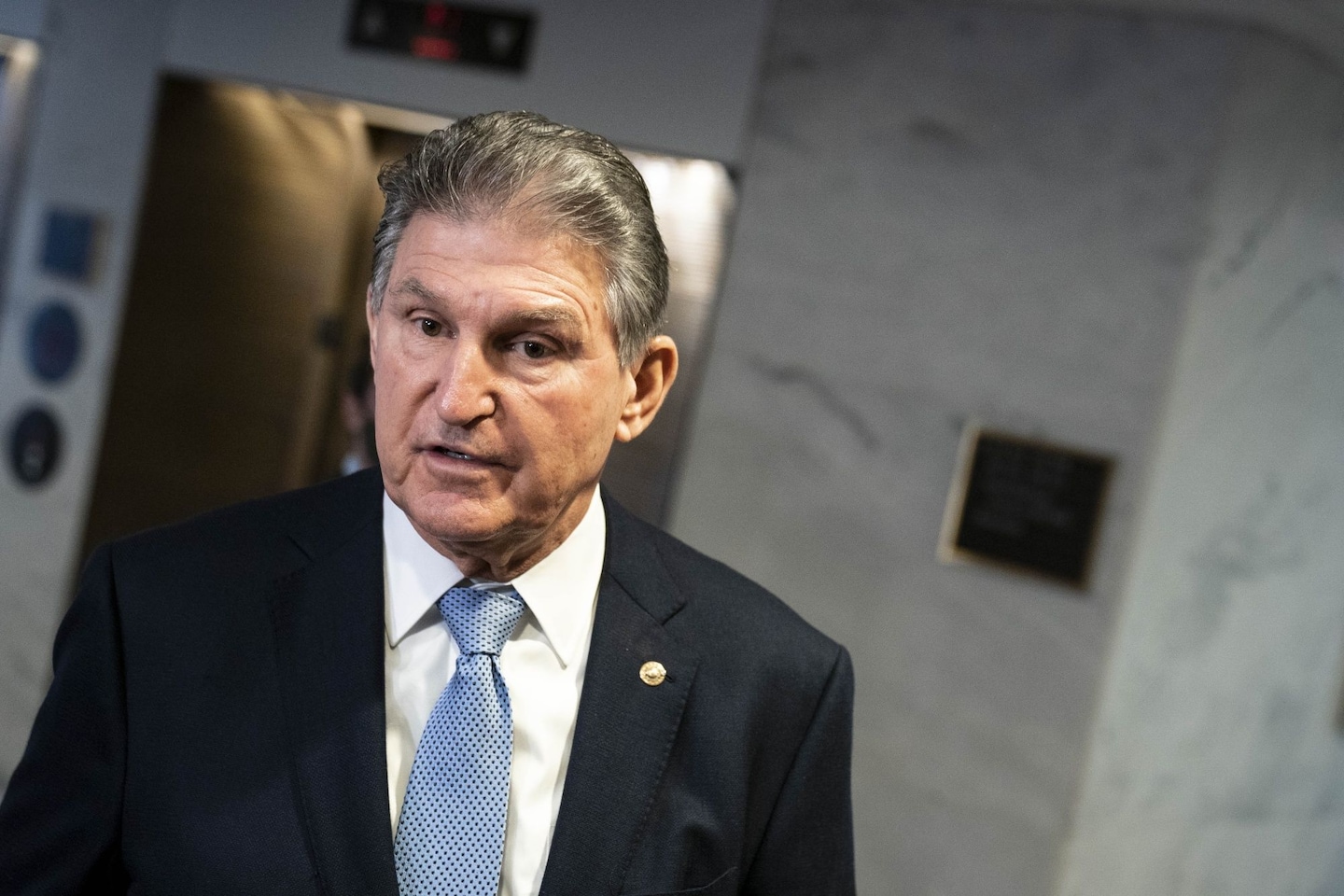 toddgitlin's tweet card. An interview with a coal miners union official about Manchin's climate stance.