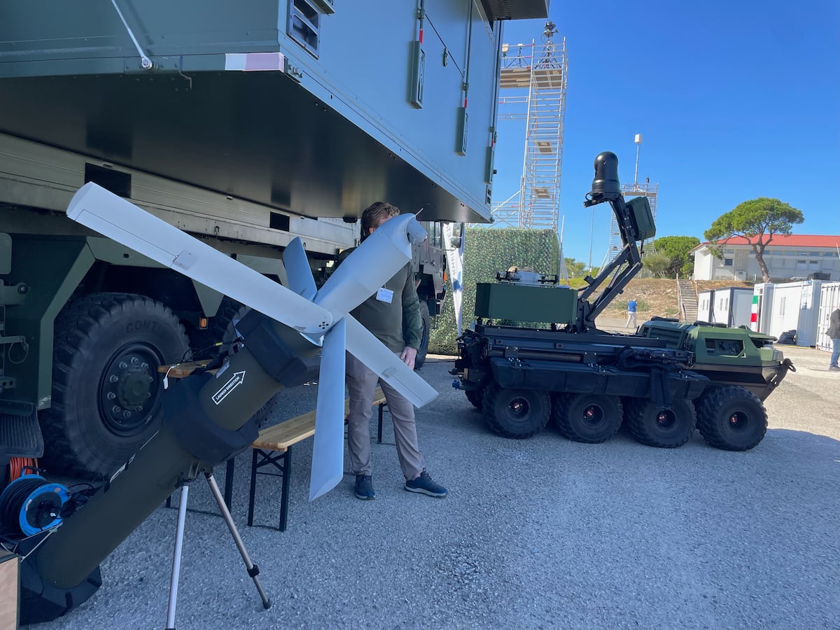 C4ISRNET's tweet card. Global militaries are increasingly looking to unmanned robots for supporting roles in over-the-shore operations.
