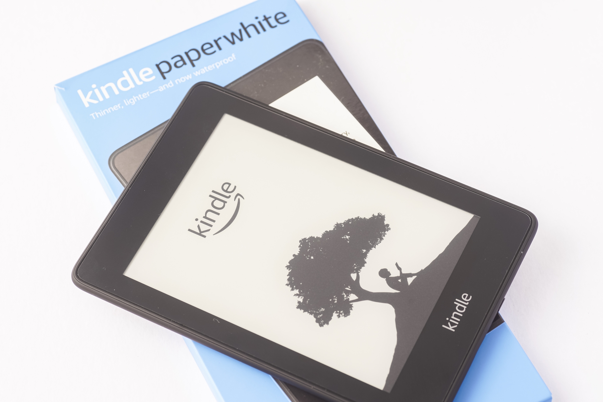 Aacm05's tweet card. Bonus Draw - Win a Kindle Paperwhite eReader! by BookDoggy Free & Almost-Free eBooks. Hosted by KingSumo Giveaways