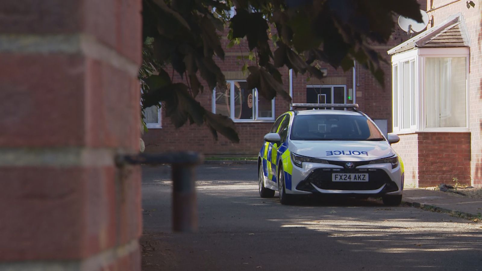 itvcalendar's tweet card. A 42-year-old man has been arrested on suspicion of murder in Grantham. | ITV News Calendar