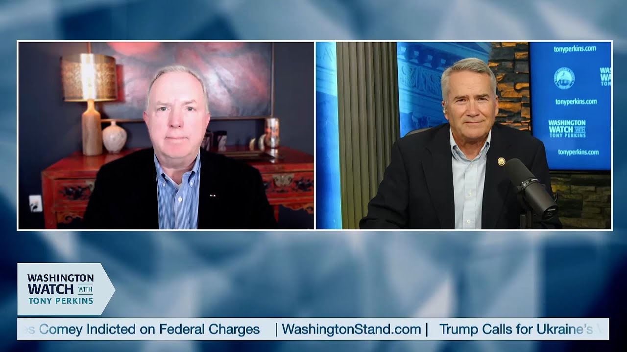 Tamaram22655's tweet card. Farrell: Comey is a Dirty Cop