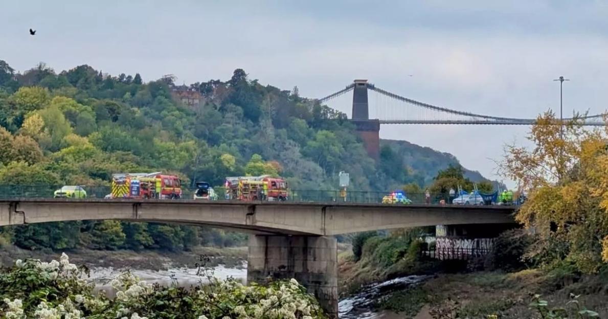 _flyingeze's tweet card. THREE people have been hospitalised following a serious crash that has blocked busy city centre routes. Drivers can expect to face severe delays and conge.....