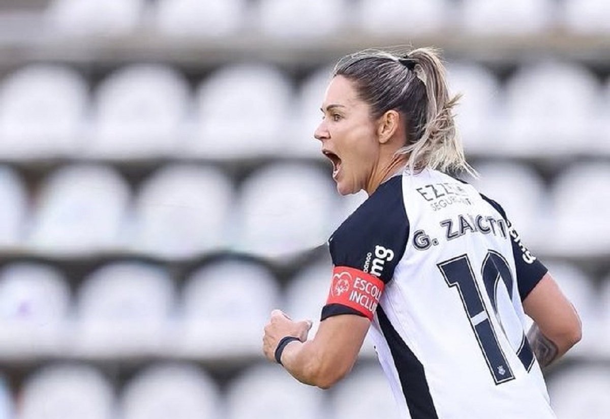 vermudeportivo's tweet card. Corinthians fue demasiado para Boca en los cuartos de final de la Copa Libertadores Femenina. El Timao goleó por 4-0 a las Gladiadoras con un triplete de