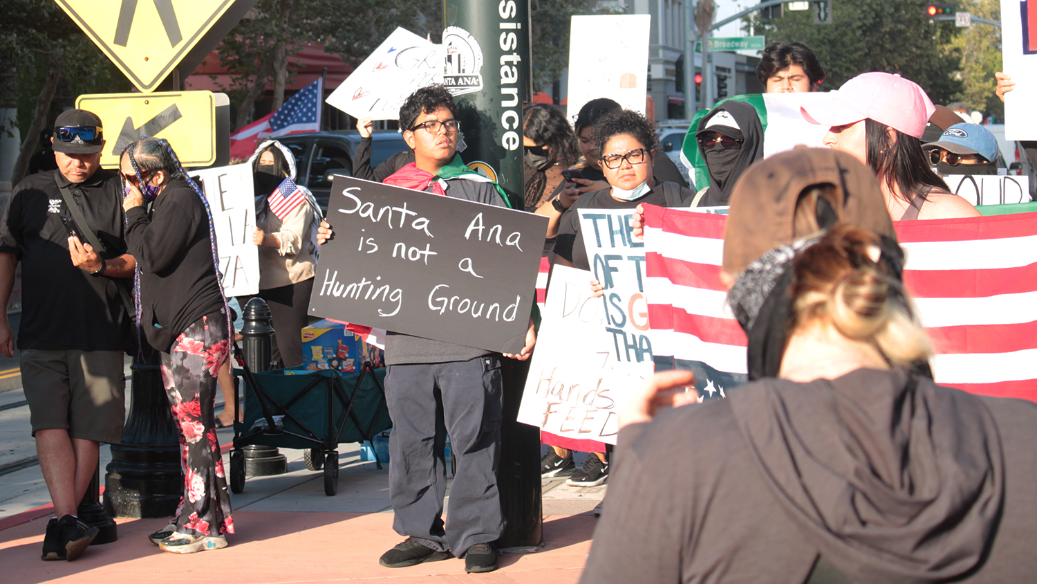 imrickbates's tweet card. Santa Ana officials are re-uping their immigration defense legal fund. Will Costa Mesa launch their own fund to protect immigrants in court?