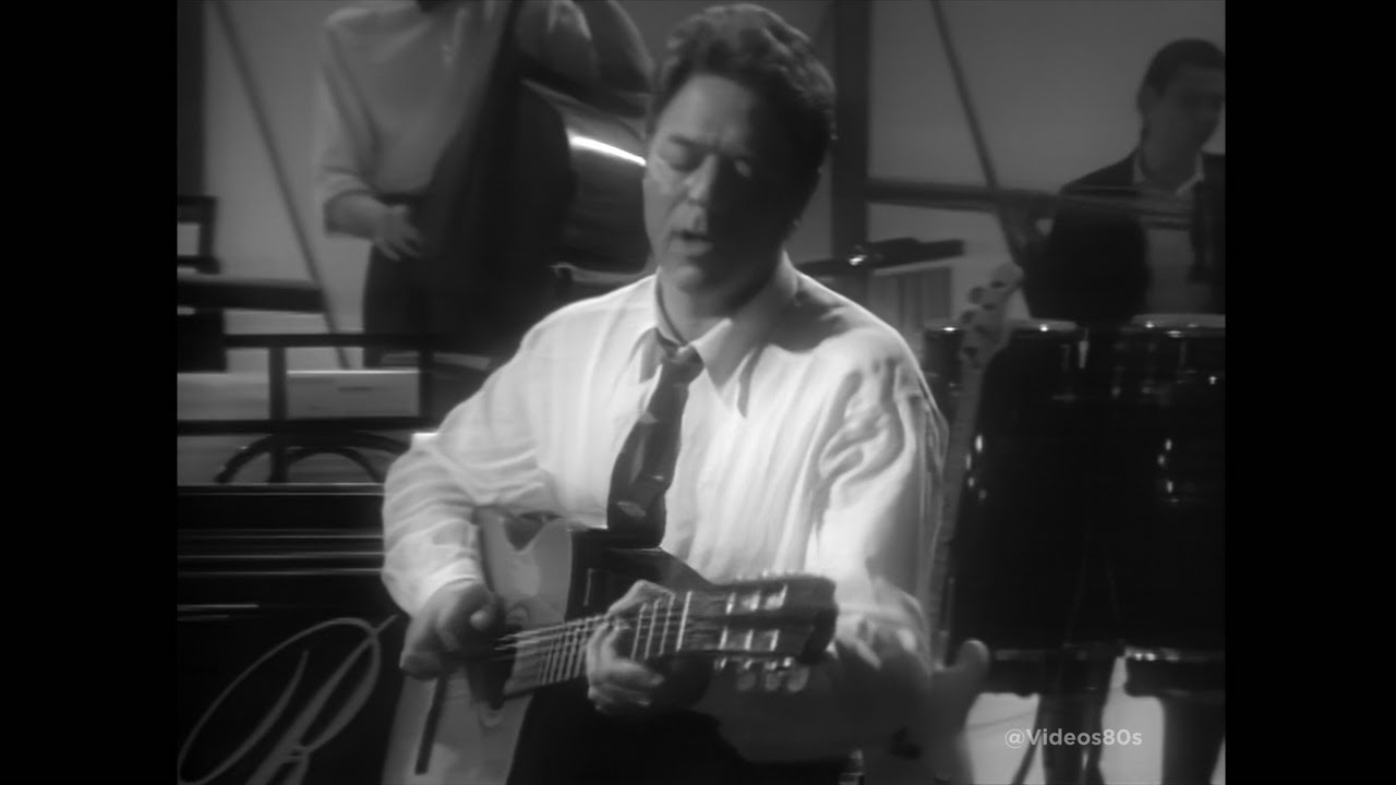 Sphinxiee's tweet card. Robert Palmer - 14 - Aeroplane (Riding High) Remastered