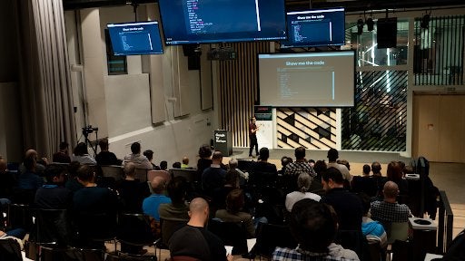 python_madrid's tweet card. ¡Buenas a todos/as! EL próximo 23 de febrero vamos a organizar otro meetup de Python, esta vez en las oficinas de Citibox (calle Menorca,3 planta 2), donde las ponentes An