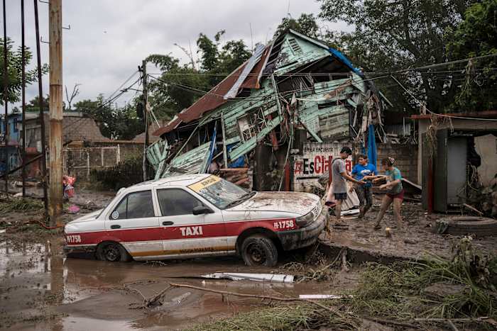 KPRC2's tweet card. Authorities say the death toll from landslides and floods set off by incessant rainfall in central and southeastern Mexico has increased to 37 people.