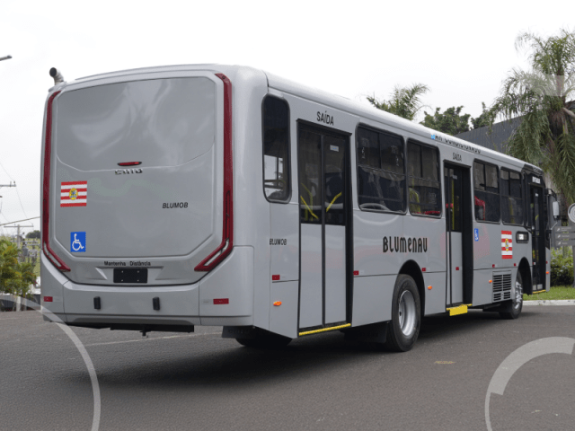 MyTransitSP's tweet card. Medidas visam melhorar oferta de horários e otimizar itinerários em bairros da cidade ALEXANDRE PELEGI A partir da próxima segunda-feira (13), o sistema de transporte coletivo de Blumenau passará p…