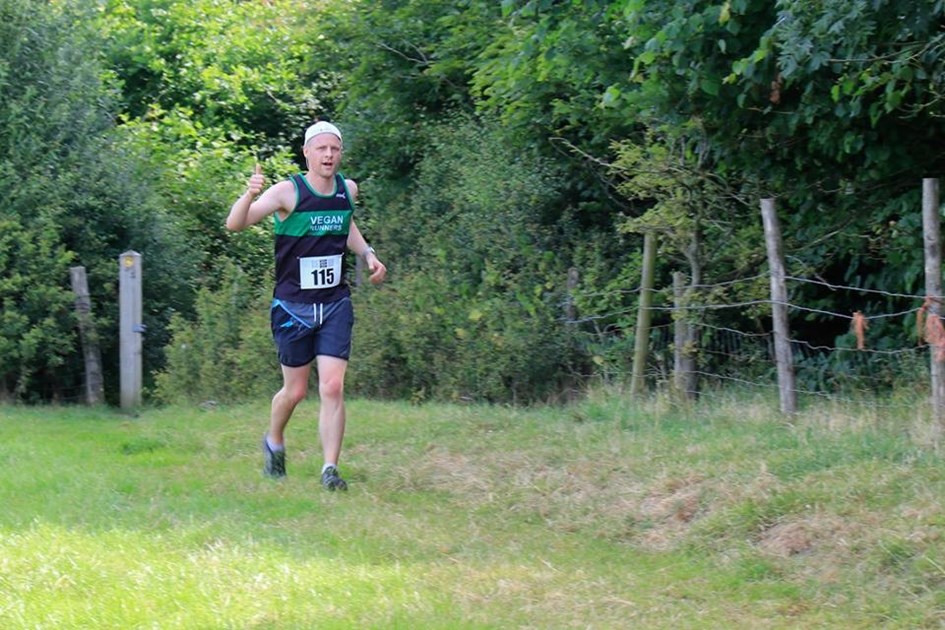 AndyAt6prog's tweet card. Help Andrew Barnes raise money to support The Vegan Society