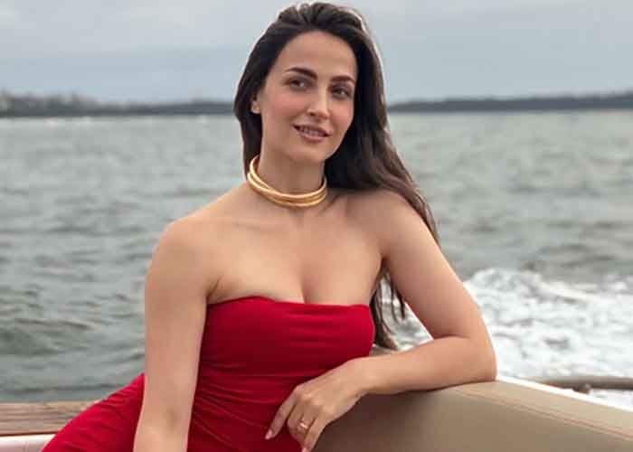 HSBawa_Official's tweet card. Elli AvrRam shares her joy of performing with Akshay Kumar at Filmfare 2025 and talks about her fitness and holistic lifestyle.
