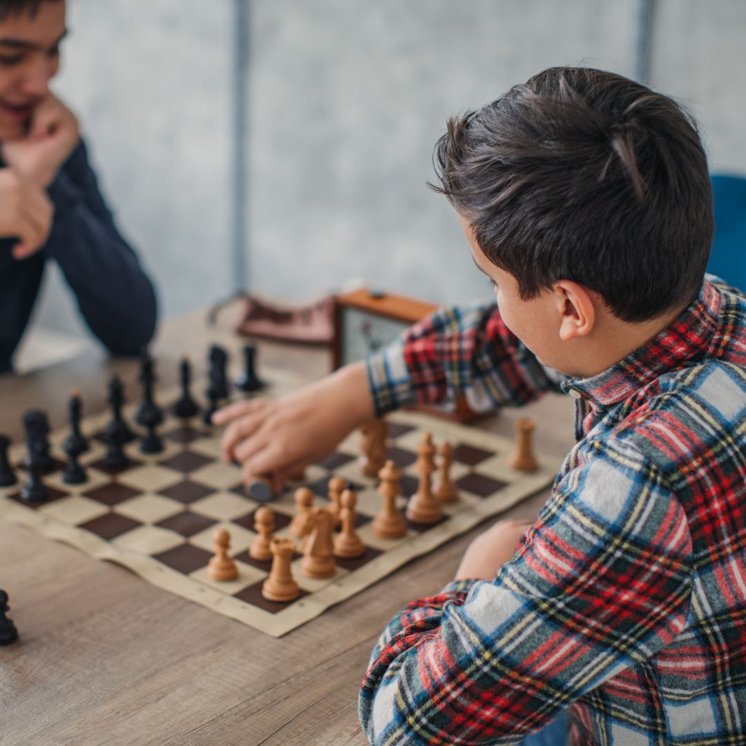 Chessquid_'s tweet card. As a beginner chess player, it’s natural to make mistakes as you learn the game. However, there are some common mistakes that many beginners make that can be easily avoided with a little bit of...