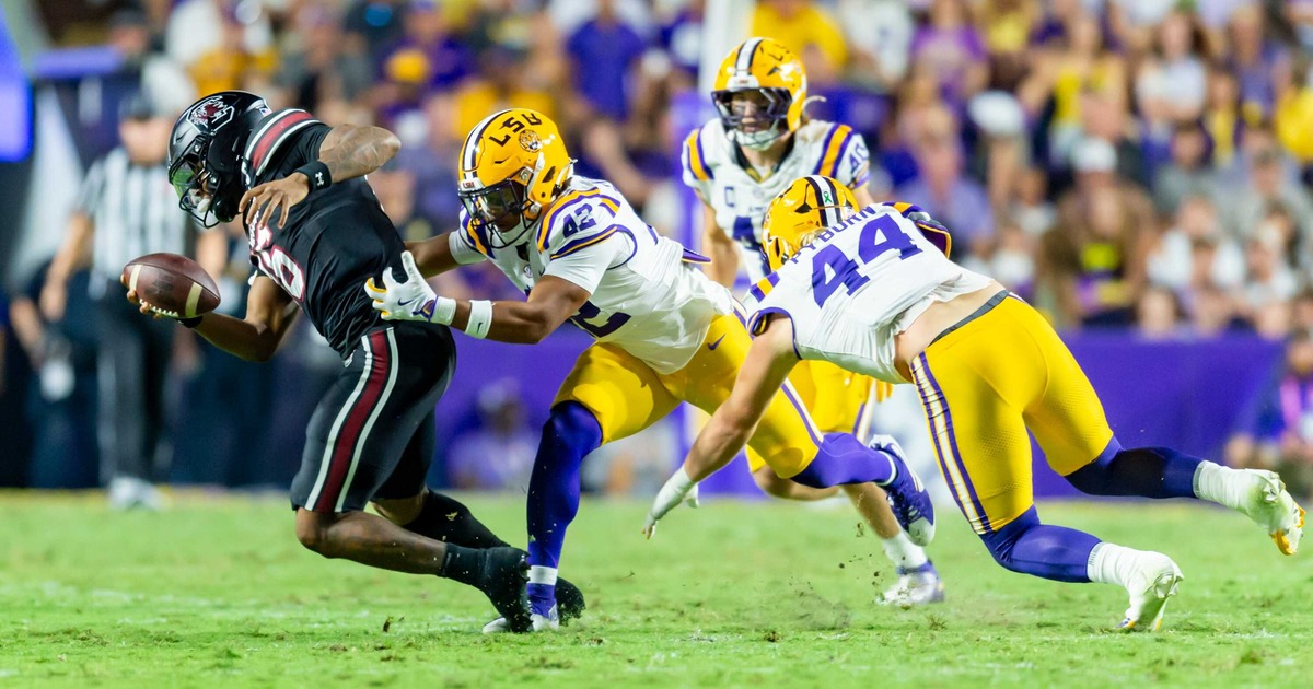 gamecocksfandom's tweet card. In South Carolina’s loss to LSU, LaNorris Sellers passed for 124 yards with an interception. Here’s what he said to the media after the game.